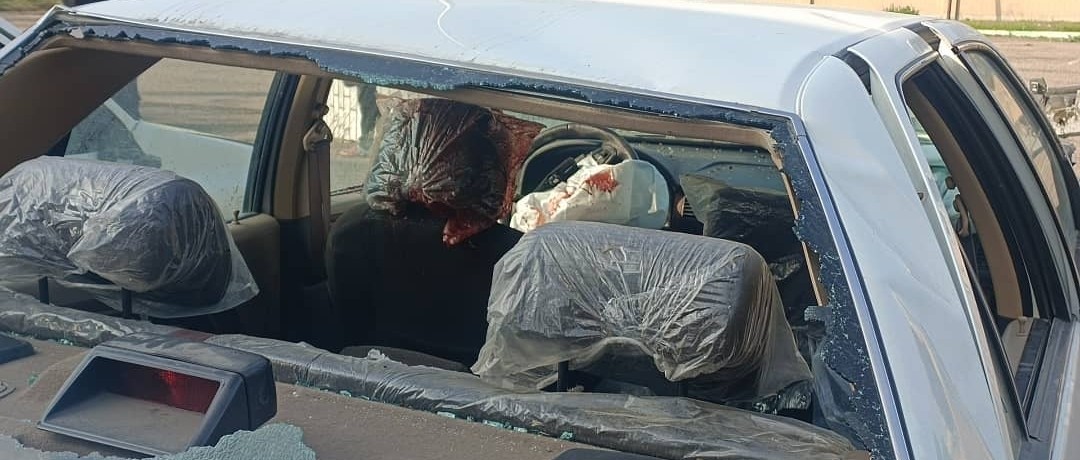  در این درگیری دو نفر از اشرار کشته  و یک نفر دستگیر شد، از آنها سه دستگاه ماشین سرقتی، دو قبضه اسلحه کلاشنیکف، پنچ تیغه خشاب، اسپری فلفل، پنج گوشی تلفن همراه و دهها فشنگ جنگی کشف گردید. 