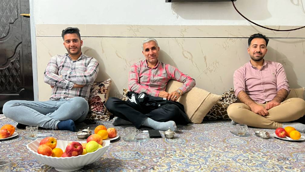 دیدار و عیادت مدیریت و کادر باشگاه آپادانا از ورزشکار با اخلاق فوتبال